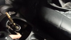 Замена чехла ручки КПП, замена чехла ручки ручника Форд Фокус 1