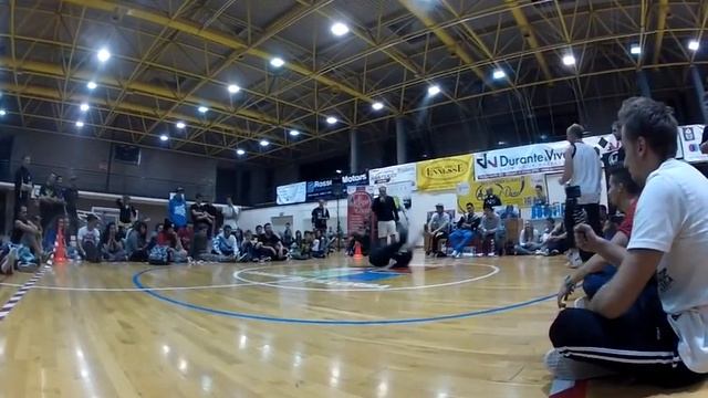 TwiZter vs Tomy @ Royal 1 смотреть онлайн