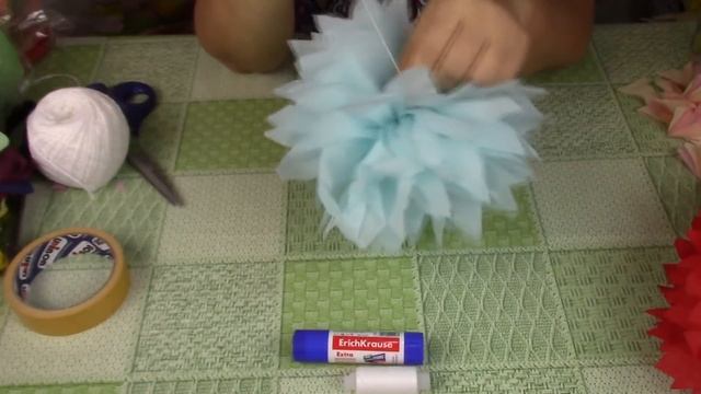 БОЛЬШИЕ цветы из салфеток /BIG flowers from napkins. ХоббиМаркет смотреть онлайн