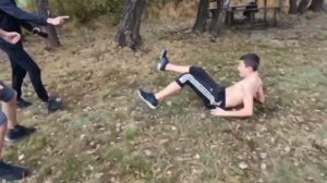 БЕЗКОНТАКТНИЙ БОЙ ЗА ЧЕКУШКУ #БОЙ #ЮФС#БОКС#БОКСЕР#БОЙНЯ #СЕНЕЖОВО #бойка #опасно