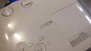 Epson EH-TW7000(распаковка, первое включение)