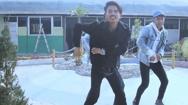 Funfuny_senti virus Nepali movie song (G-Square Crew)-January.29 .. смотреть онлайн