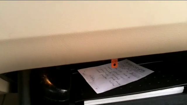 Dilla's 2007 VW Passat 2.0T Cream leather Interior Fully Loaded Push to Start смотреть онлайн