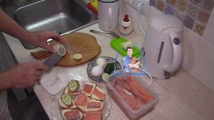 ВКУСНЫЕ БУТЕРБРОДЫ С КРАСНОЙ РЫБОЙ НА ЗАВТРАК ИЛИ ПРАЗДНИЧНЫЙ СТОЛ