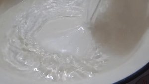 Варенье ?пятиминутка из чёрной смородины?