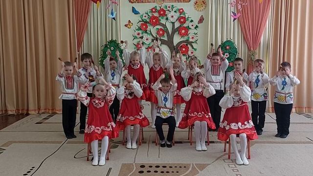 "Оладушки для бабушки", Исполняют: группа № 4 "Знайки", 6 лет