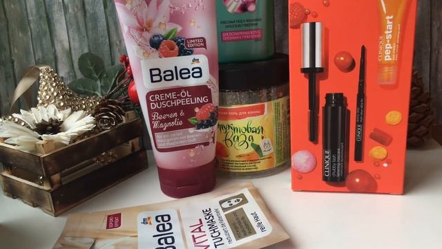 Пустые баночки / Закончилось в ноябре смотреть онлайн