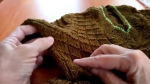 Пуловер для мальчика спицами.