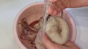 Как легко ПОЧИСТИТЬ КАЛЬМАРЫ? ДВА ПРОСТЫХ СПОСОБА ОЧИСТКИ КАЛЬМАРА.