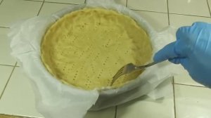 ?ОЧЕНЬ ЛЁКГИЙ И ВКУСНЫЙ ПИРОГ С ЯГОДАМИ И БЕЗЕ ?