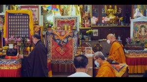 What is it like to visit Tibetan Buddhist Temple in Singapore?!