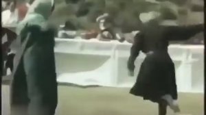 Супер Кавказский танец.Дед и Бабуля зажигает,.