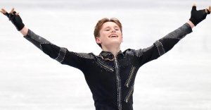 АМЕРИКАНСКИЙ ФИГУРИСТ ИЛЬЯ МАЛИНИН ВЗЯЛ БРОНЗУ ФИНАЛА ГРАН-ПРИ.