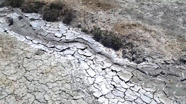 Грязевой вулкан смотреть онлайн