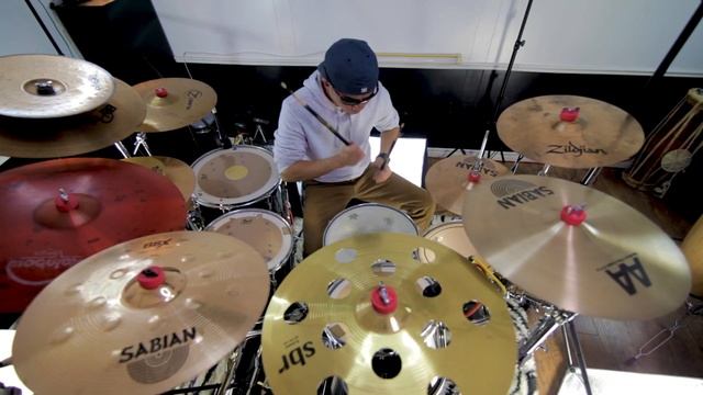 Daddy Yankee - remix reggaeton - Drums Cover смотреть онлайн