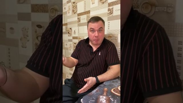 Подарил Бог жену. Тараканы. Гнилые яблоки смотреть онлайн