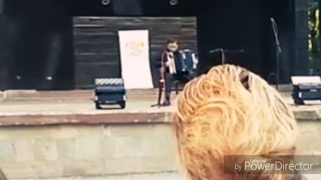 ,,Пред портите на Царевец''. Изпълнява Валентин Тодоров смотреть онлайн