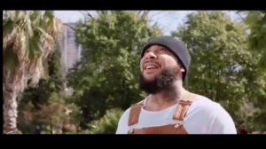 теперь любая хочет быть со мной как будто я супергерой (оригинал)