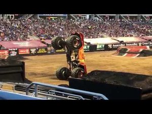 Monster Jam World Finals 20 XX ВЫЗОВ НА 2 КОЛЕСА