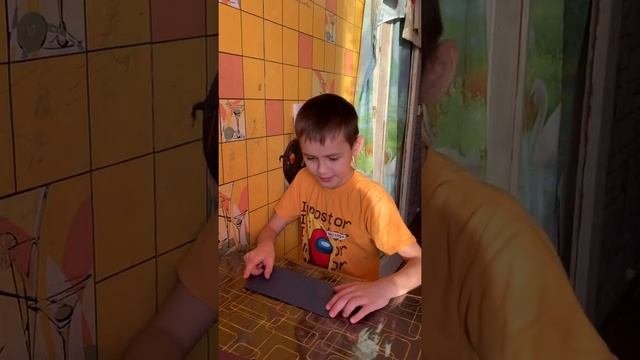 Видео от кефира. Оригами: как научиться делать двойной треугольник?