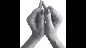 Мудры - три, применение в описании