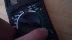 Как пользоваться Вольтметром