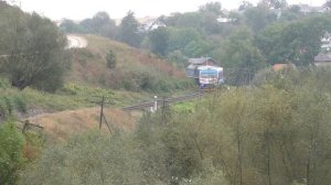 ?Луганский дизель-поезд на живописном спуске к Днестру