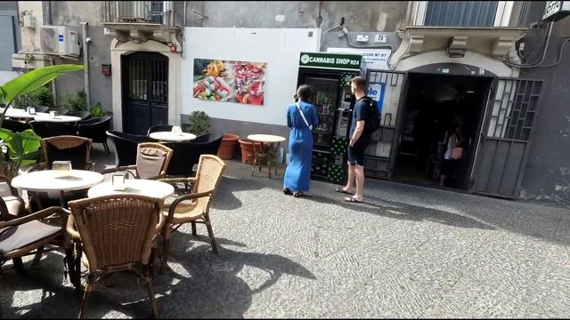 Отпуск. Сицилия. Сцена 2 - "Катания" смотреть онлайн