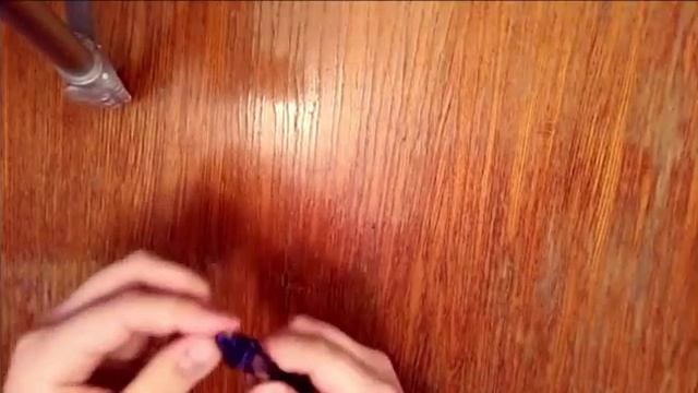 Как сделать мини пушку из ручки и шарика.How to make a mini gun from pens and ball. смотреть онлайн