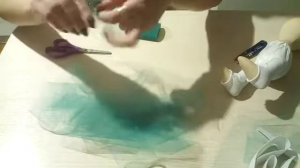 Юбка для интерьерной куклы из фатина .