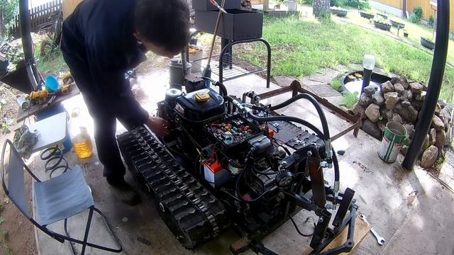 RC Гусеничная платформа. Испытание контроллера и гидравлики. Часть 1 смотреть онлайн