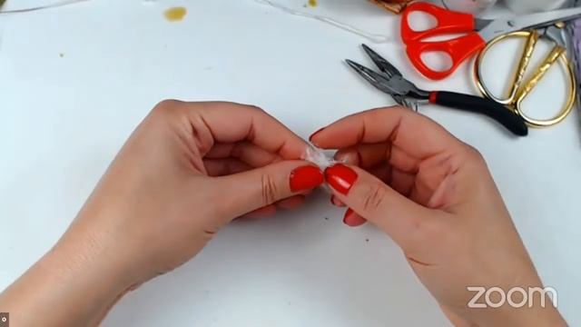 35 ТатьянаБроницкая. Корзинка подснежников в технике ватное папье-маше.mp4