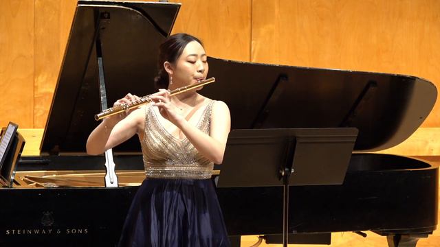 Wen-Hsin Weng, flute: Tango Fantasia for Flute and Piano (Jacob Gade) - Stony Brook University смотреть онлайн