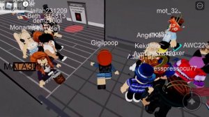 Решила посмотреть отели в Roblox честно не очень 😕￼