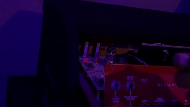 SWR Red Head Pre-Amp 12AX7 Tube Replacement ARC-Telefunken смотреть онлайн