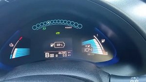 Nissan Leaf 2015 года . За три года эксплотации потерял 4%
