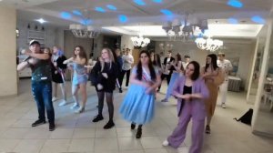 Флэшмоб на выпускном. Лучший танцевальный конкурс на выпуском 9 класс.