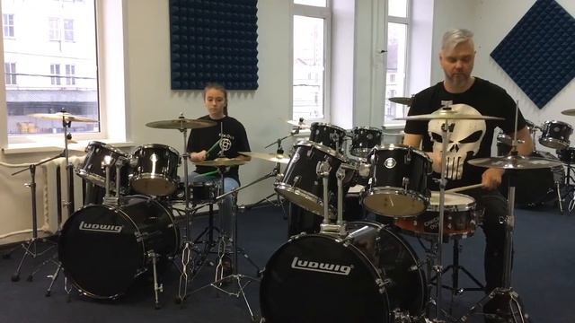 Не Школа Барабанов Тверь моя ученица Алина Григоращенко 12 лет.