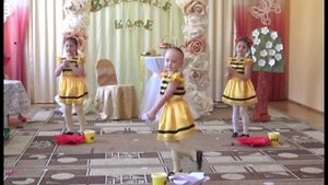 Танец _Пчёлки_ в детском саду (4-5 лет 7 гр.).mp4