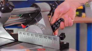 Пила торцовочная стусло METABO KGS 216 M