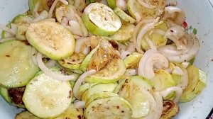 ЖАРЕНЫЕ КАБАЧКИ НА ЗИМУ. по вкусу как Шашлык