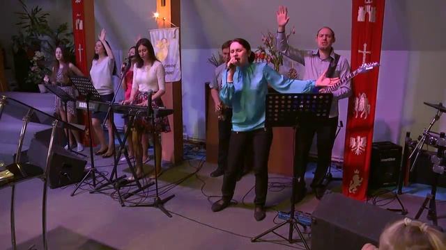 Вечно буду славить лишь Тебя (Группа хвалы церкви "Живая вера") смотреть онлайн