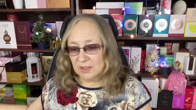 Парфюмерные подарки 🎁! Распаковка и первое знакомство! смотреть онлайн