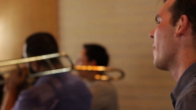 "Rude" Top Shelf Brass Band (Magic Cover) смотреть онлайн