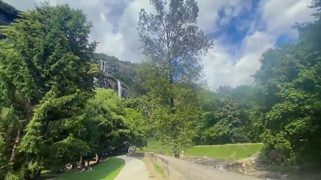 Рай на земле: Италия водопад Аквафраджа / Cascate dell' Acquafraggia смотреть онлайн