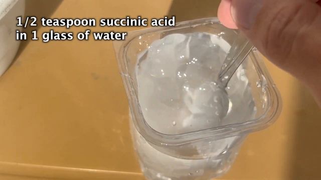 Пол ложка и даже самые старые семена быстро прорастают, рассада растет крепкая и урожайная! смотреть онлайн