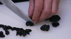 Готовим ПАШТЕТ из куриной печени со сливочным вкусом. Нежнейший рецепт с черносливом. Шеф Жарит