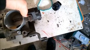 Fiat Punto 1.2 8v - How To Change Throttle Position Sensor (TPS)