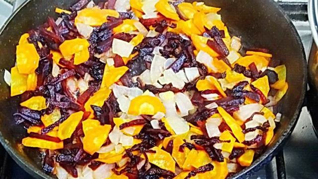 Постный борщ из квашеной капусты