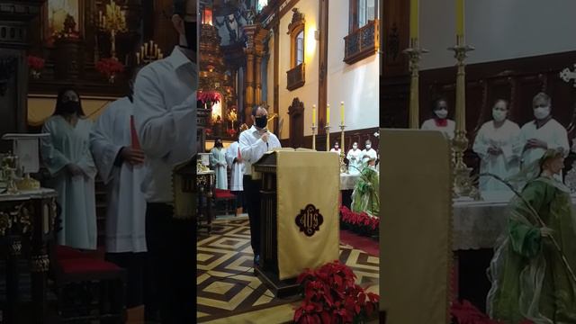 Anúncio do dia da Páscoa e das festas móveis смотреть онлайн